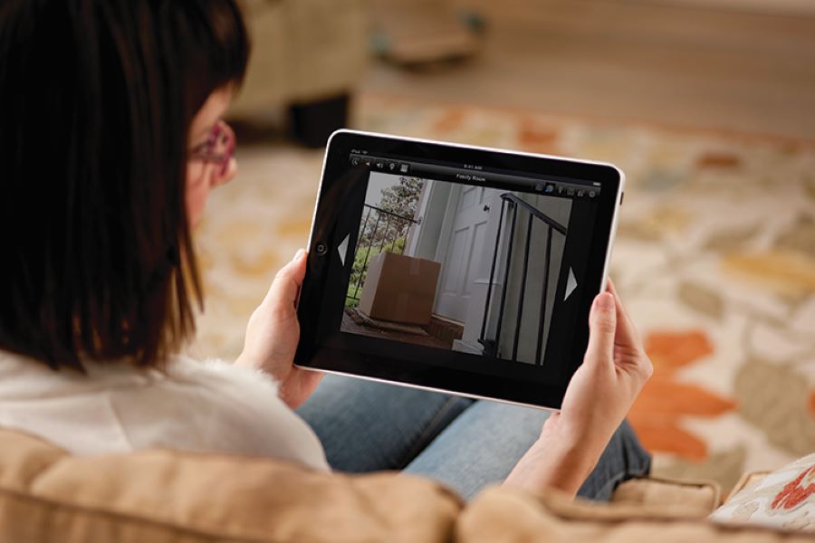 Keep an Eye on Your Home When You’re Away with the Help of Home Automation  
